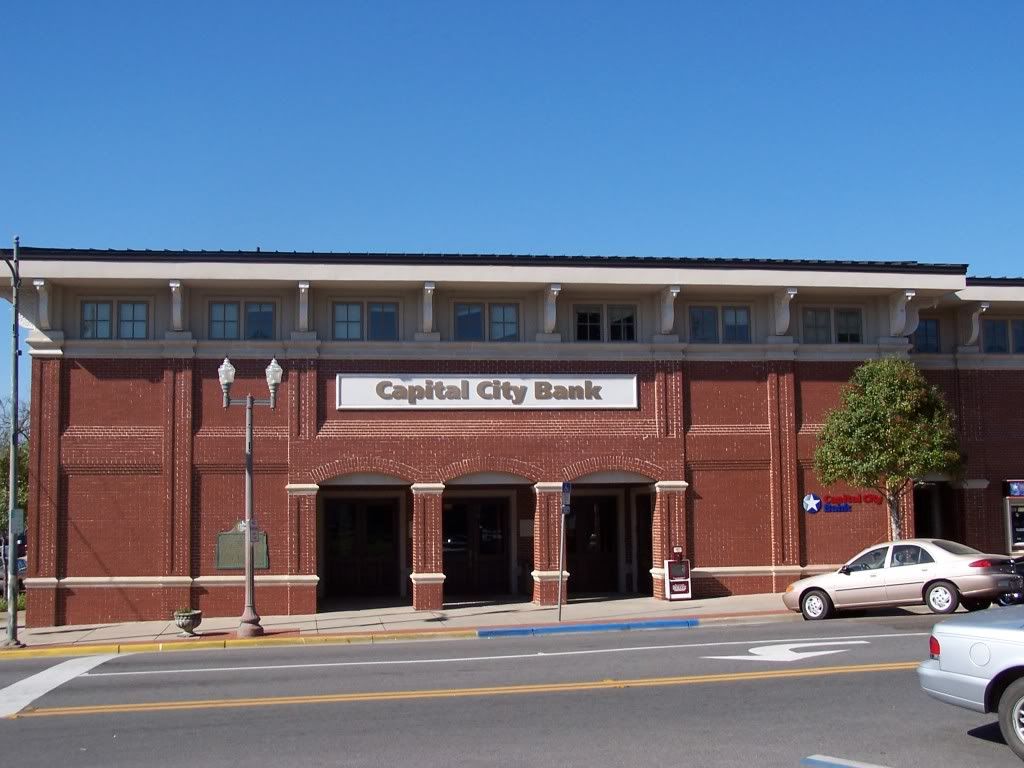 CapitalCityBankQuincyFloridaofficeimage Photo by CapitalCityBank